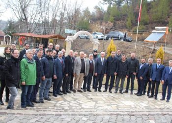 GEDİZ TİCARET VE SANAYİ ODASI EV SAHİPLİĞİNDE KÜTAHYA İLİ ODA BORSA MÜŞTEREK İSTİŞARE TOPLANTISI GERÇEKLEŞTİRİLDİ.