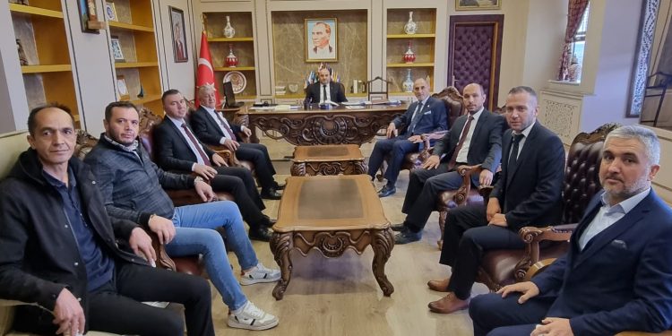 TTSO YÖNETİMİNİ TAVŞANLI KAYMAKAMI HAYRETTİN BASKIN’A ZİYARET GERÇEKLEŞTİRDİ