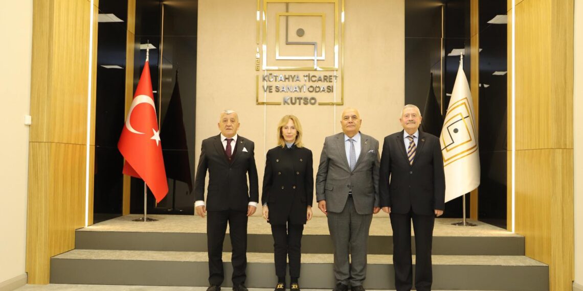 Kütahya Ticaret ve Sanayi Odası Yönetim Kurulu Başkanı Sayın Esin Güral Argat’a taziye ziyareti